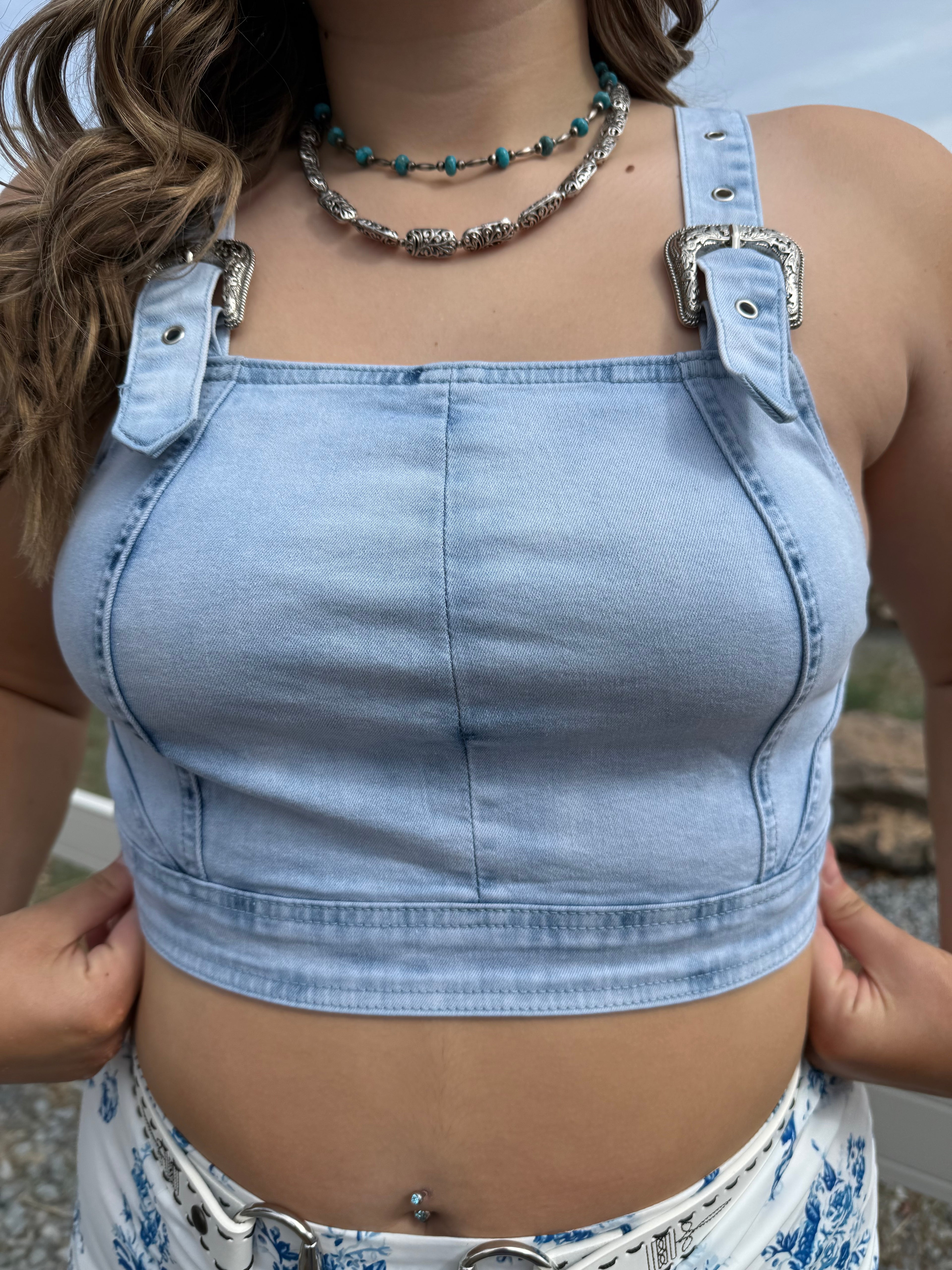 Buckle Top