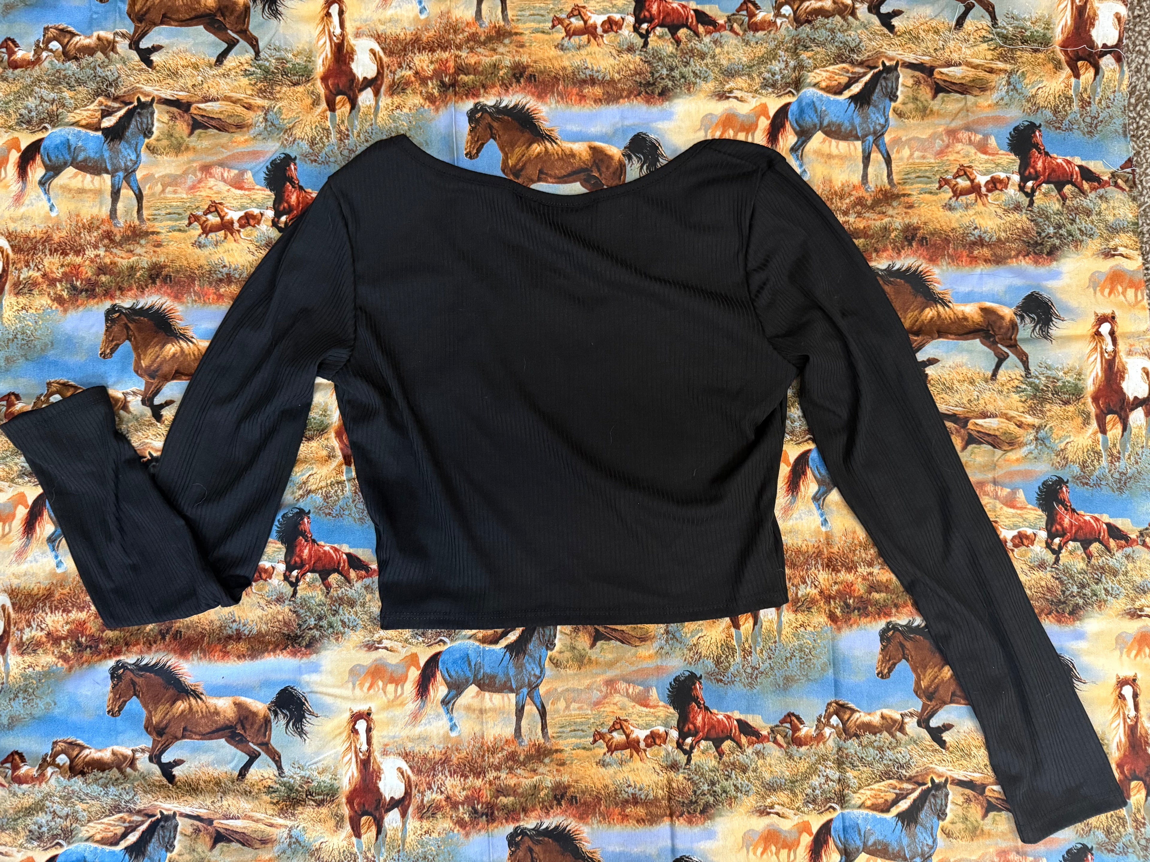 Black Ribbed Cropped Long-sleeve
