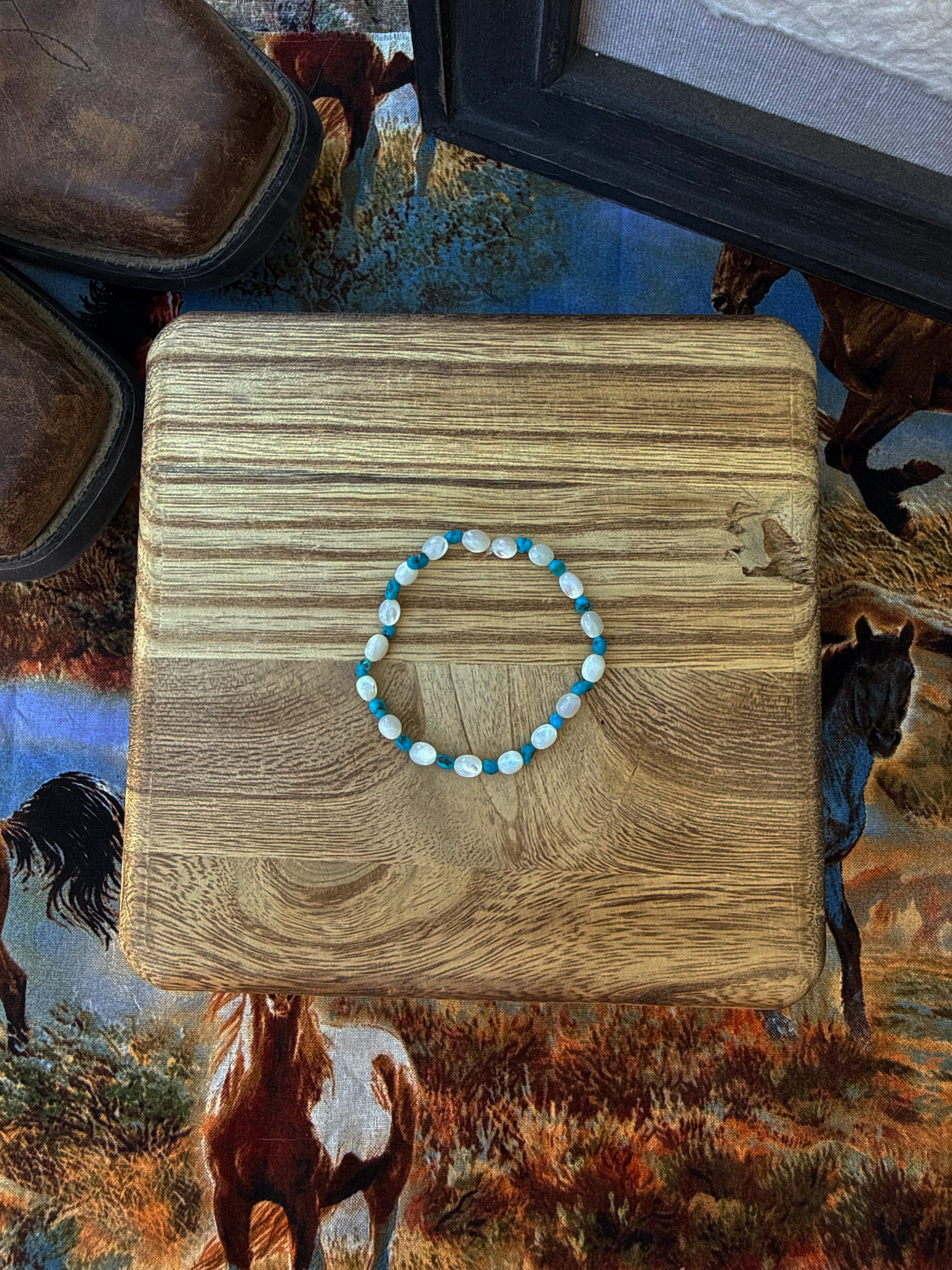 The Turquoise and Pearl Stretch Bracelet